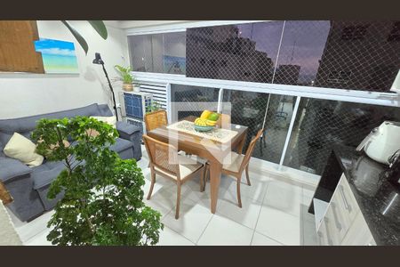 Varanda da Sala de apartamento para alugar com 2 quartos, 69m² em José Menino, Santos