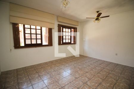 Sala de casa de condomínio à venda com 3 quartos, 125m² em Glória, Porto Alegre