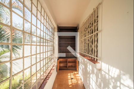 Corredor de casa para alugar com 4 quartos, 290m² em Planalto Paulista, São Paulo