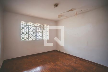 Sala de casa à venda com 4 quartos, 290m² em Planalto Paulista, São Paulo