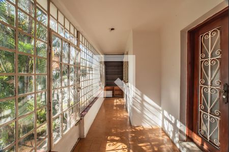 Corredor de casa para alugar com 4 quartos, 290m² em Planalto Paulista, São Paulo