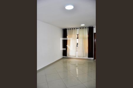 Sala de casa para alugar com 3 quartos, 150m² em Freguesia do Ó, São Paulo