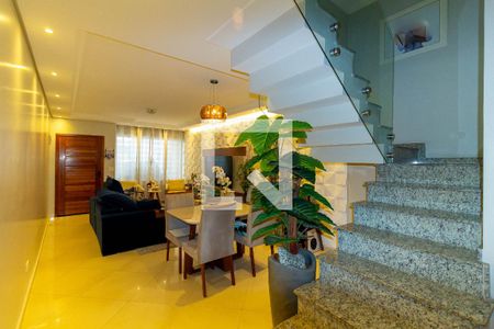 Sala de casa à venda com 3 quartos, 110m² em Vila Bancaria, São Paulo