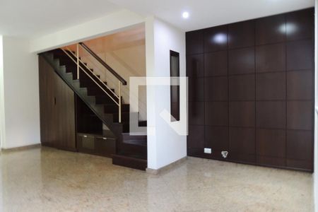 Sala de casa de condomínio à venda com 3 quartos, 103m² em Pechincha, Rio de Janeiro