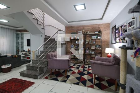 Sala de casa à venda com 4 quartos, 172m² em Harmonia, Canoas