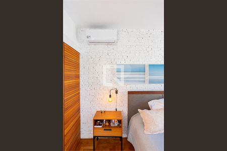 Casa à venda com 3 quartos, 260m² em Santo Amaro, São Paulo