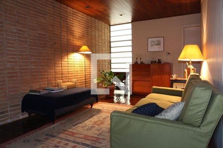 Casa à venda com 3 quartos, 450m² em Cidade Jardim, São Paulo