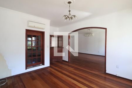 Sala 2 de casa para alugar com 5 quartos, 600m² em Marechal Rondon, Canoas