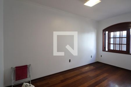 Quarto 1 de casa para alugar com 5 quartos, 600m² em Marechal Rondon, Canoas