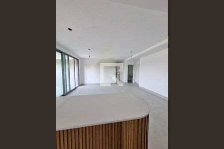 Apartamento à venda com 3 quartos, 140m² em Cambuí, Campinas