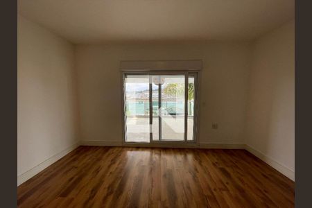 Suíte 1 de casa de condomínio para alugar com 5 quartos, 373m² em Lajeado, Cotia