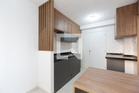 Sala/Cozinha de apartamento para alugar com 2 quartos, 32m² em Colônia (zona Leste), São Paulo