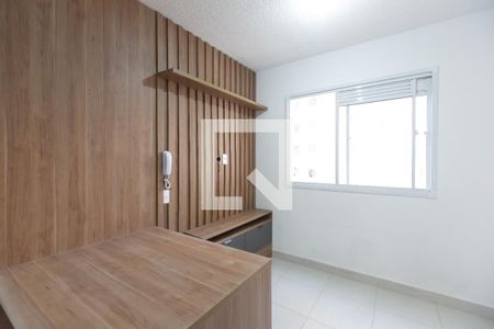 Sala/Cozinha de apartamento para alugar com 2 quartos, 32m² em Colônia (zona Leste), São Paulo