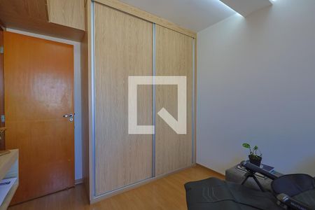 Quarto 1 de apartamento à venda com 4 quartos, 127m² em Buritis, Belo Horizonte