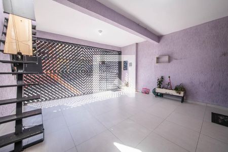 Área Externa de casa à venda com 3 quartos, 108m² em Vila Fachini, São Paulo