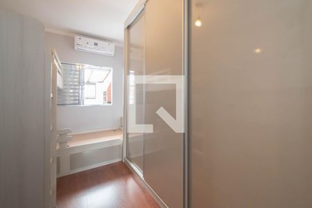 Quarto 1 de casa à venda com 3 quartos, 108m² em Vila Fachini, São Paulo