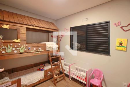 Quarto 2 de casa à venda com 3 quartos, 350m² em Vera Cruz, Belo Horizonte