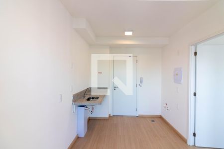 Sala/Cozinha de apartamento para alugar com 1 quarto, 24m² em Vila Nova Conceição, São Paulo