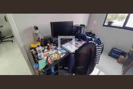 Apartamento à venda com 2 quartos, 41m² em Metalúrgicos, Osasco