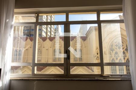 Vista da Sala de apartamento para alugar com 2 quartos, 96m² em Vila Itapura, Campinas