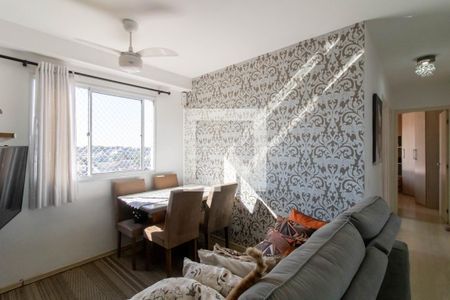 Sala de apartamento à venda com 2 quartos, 43m² em Jardim Cocaia, Guarulhos