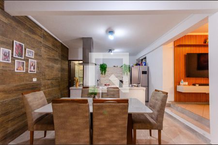 Cozinha de casa à venda com 3 quartos, 212m² em Parque Sao Luis, São Paulo