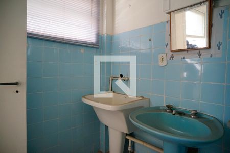 Banheiro de apartamento à venda com 1 quarto, 35m² em Ingá, Niterói