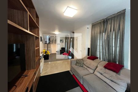 Sala de casa à venda com 3 quartos, 223m² em Água Fria, São Paulo