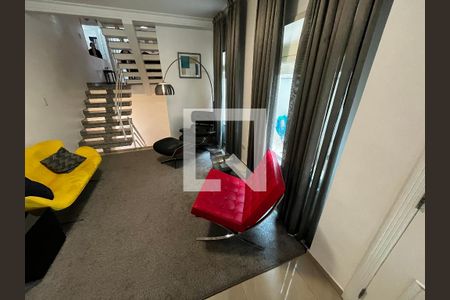 Sala de casa à venda com 3 quartos, 223m² em Água Fria, São Paulo