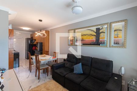 Sala de casa à venda com 2 quartos, 69m² em Vila Ré, São Paulo