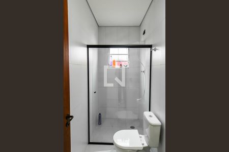 Banheiro de casa à venda com 3 quartos, 150m² em Jardim Fernandes, São Paulo