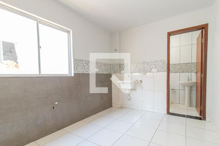 Sala/Cozinha de apartamento para alugar com 1 quarto, 27m² em Fazendinha, Curitiba