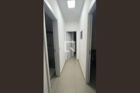 Corredor  de apartamento à venda com 2 quartos, 61m² em Fazenda Santa Cândida, Campinas