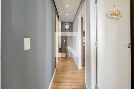 Corredor de apartamento à venda com 3 quartos, 64m² em Cambuci, São Paulo