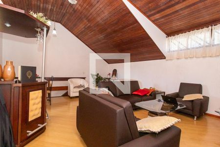 Sala de TV de apartamento para alugar com 3 quartos, 142m² em Portão, Curitiba