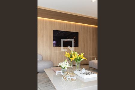 Sala de apartamento à venda com 2 quartos, 150m² em Moema, São Paulo