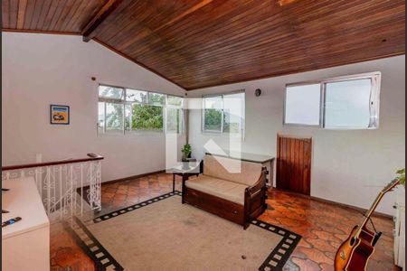 Sala de Estar de casa à venda com 3 quartos, 308m² em Espírito Santo, Porto Alegre