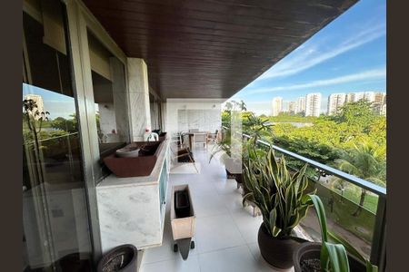 Apartamento à venda com 4 quartos, 174m² em Barra da Tijuca, Rio de Janeiro