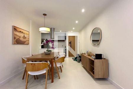 Sala  de apartamento à venda com 3 quartos, 116m² em Copacabana, Rio de Janeiro
