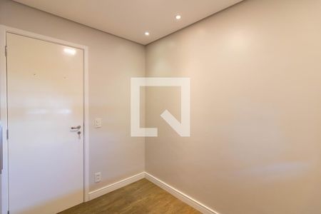Quarto de apartamento para alugar com 2 quartos, 68m² em Jardim Flor da Montanha, Guarulhos