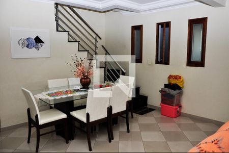 Sala 2 de casa para alugar com 4 quartos, 200m² em Jardim Sao Jose, São Paulo