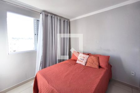 Quarto 1 de apartamento à venda com 2 quartos, 42m² em Jardim Esmeraldina, Campinas