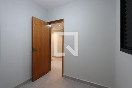 Quarto 1 de apartamento à venda com 2 quartos, 40m² em São Lucas, São Paulo