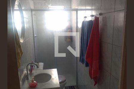 Banheiro  de apartamento à venda com 2 quartos, 61m² em Centro, Guarulhos