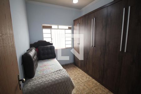 Quarto 1 de casa para alugar com 5 quartos, 400m² em Milionários, Belo Horizonte