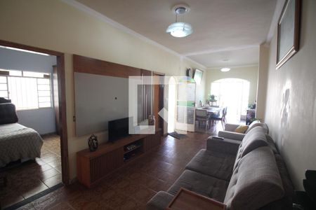 Sala de casa para alugar com 5 quartos, 400m² em Milionários, Belo Horizonte