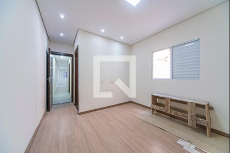 Suíte de casa à venda com 2 quartos, 170m² em Jardim Ocara, Santo André