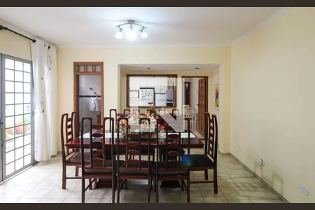 Sala de casa à venda com 4 quartos, 150m² em Vila Bela, São Paulo