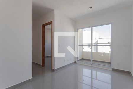Sala de apartamento à venda com 2 quartos, 44m² em Costa E Silva, Porto Alegre