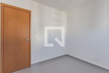 Quarto 1 de apartamento à venda com 2 quartos, 44m² em Costa E Silva, Porto Alegre